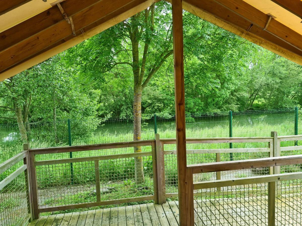 Resort & Camping - Val De Braye Besse-sur-Braye Екстер'єр фото
