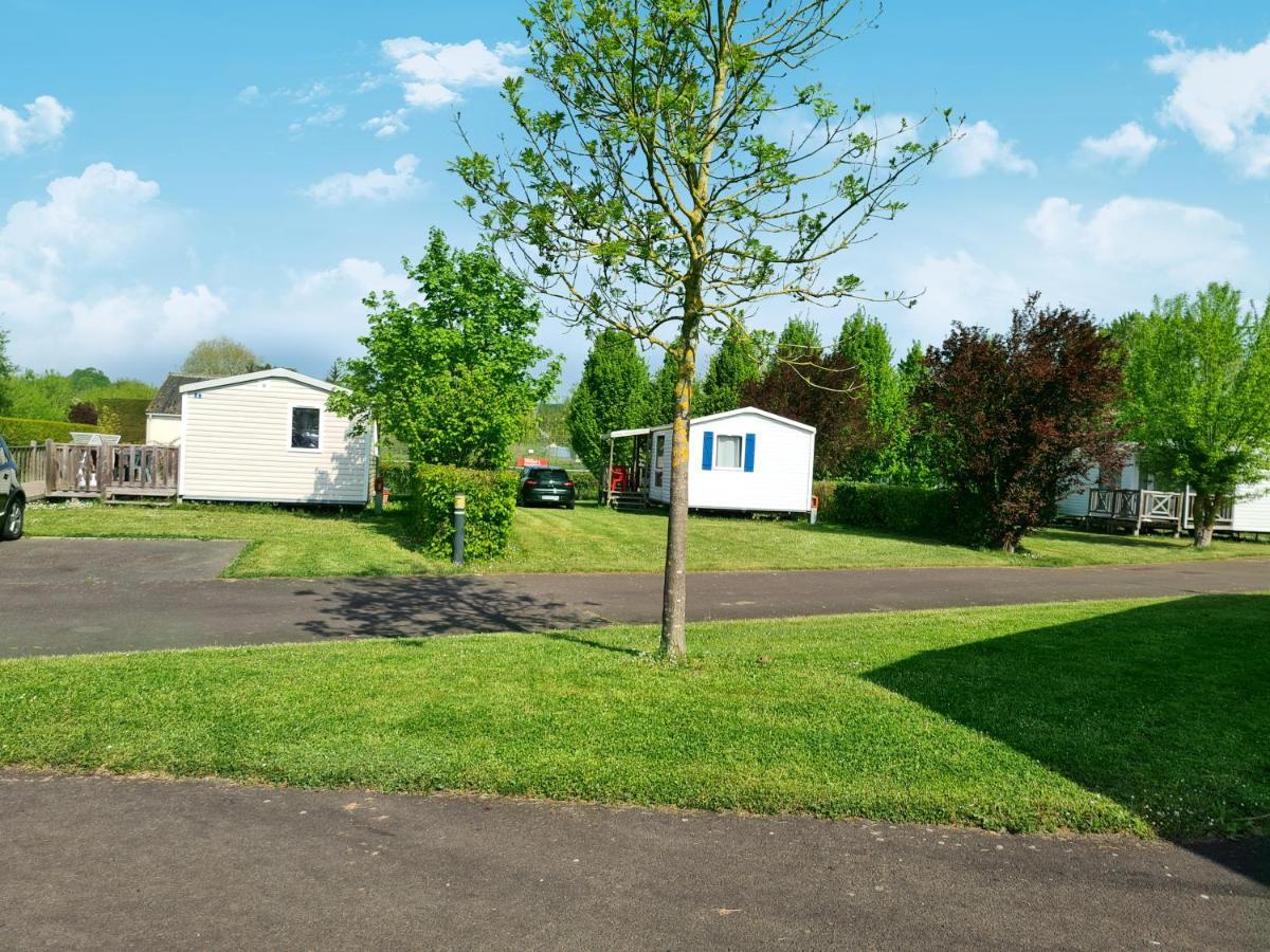 Resort & Camping - Val De Braye Besse-sur-Braye Екстер'єр фото