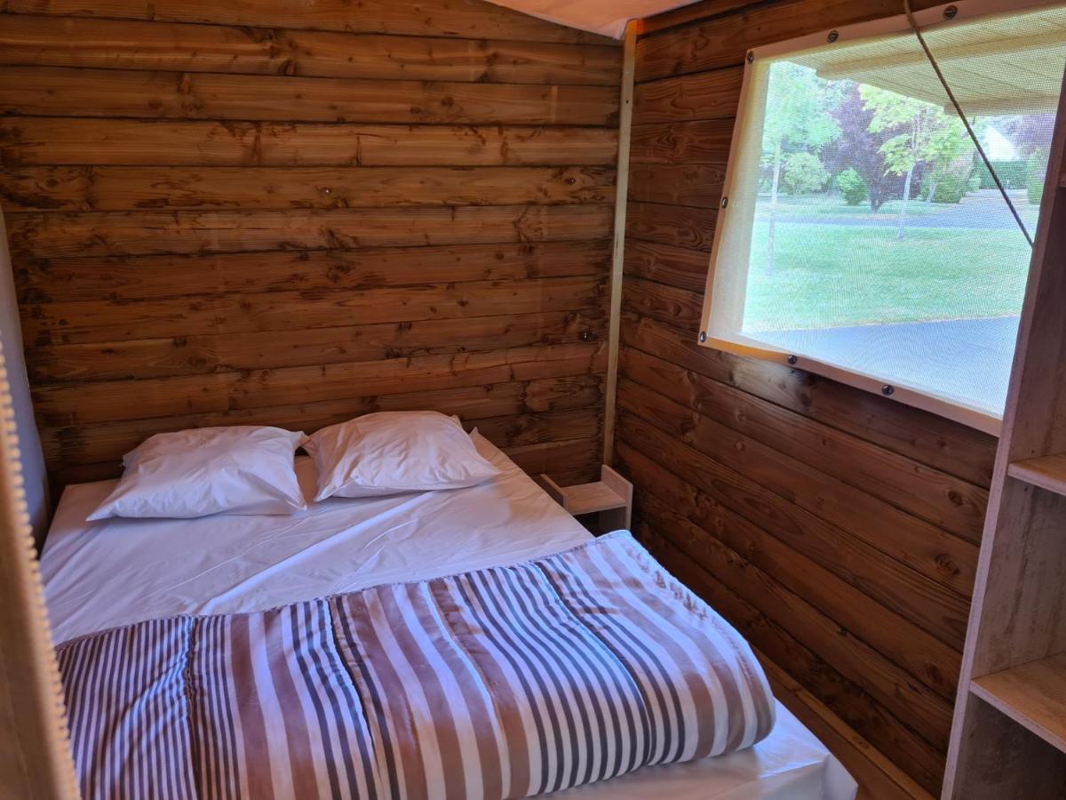 Resort & Camping - Val De Braye Besse-sur-Braye Екстер'єр фото