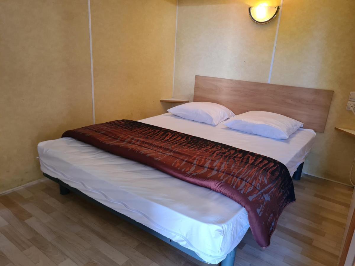 Resort & Camping - Val De Braye Besse-sur-Braye Екстер'єр фото