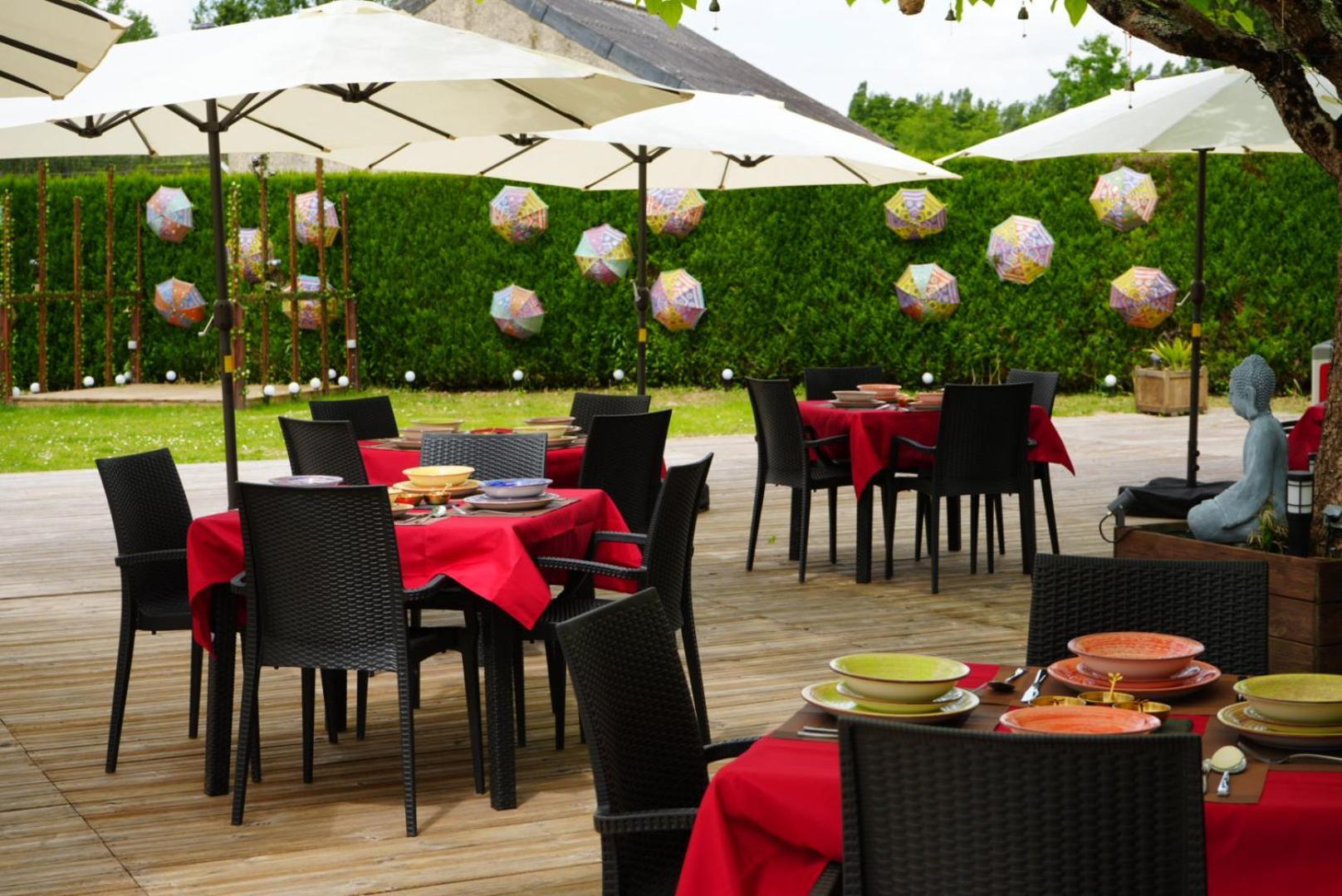 Resort & Camping - Val De Braye Besse-sur-Braye Екстер'єр фото